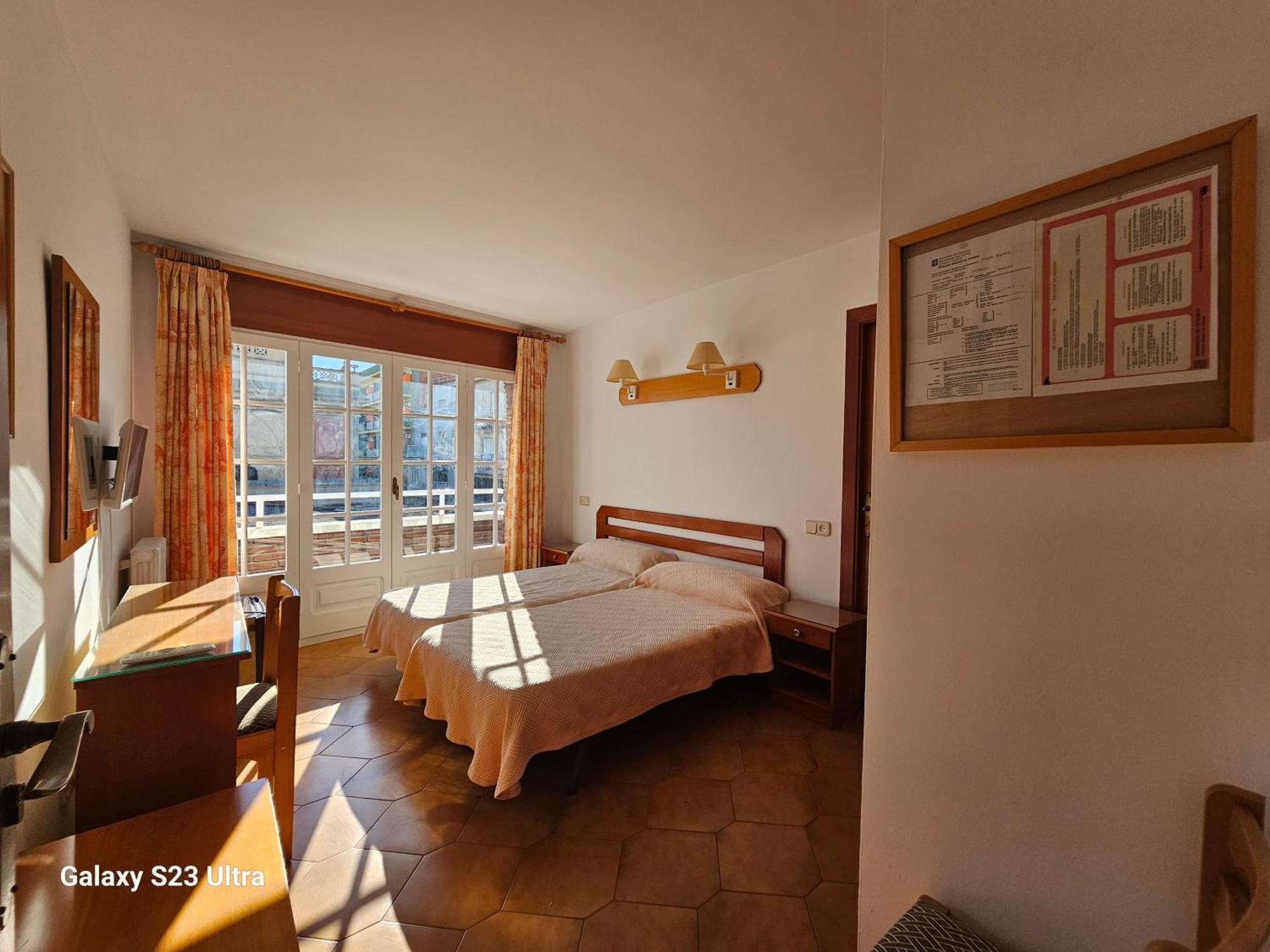 Hotel Blue Spot Malgrat de Mar Esterno foto