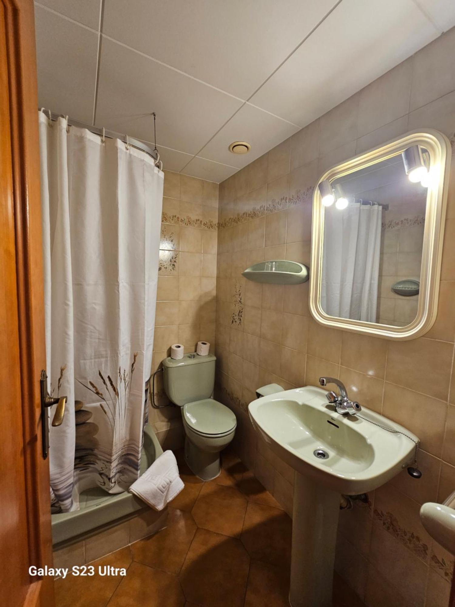Hotel Blue Spot Malgrat de Mar Esterno foto